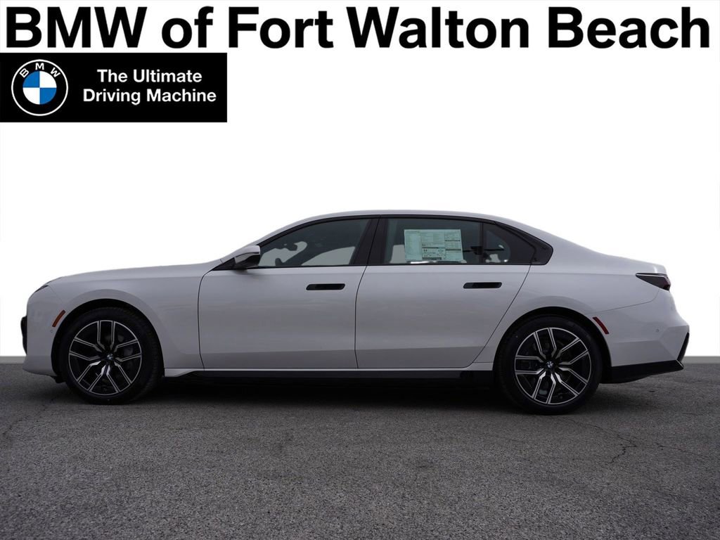 New 2024 BMW i7 xDrive60 image 27