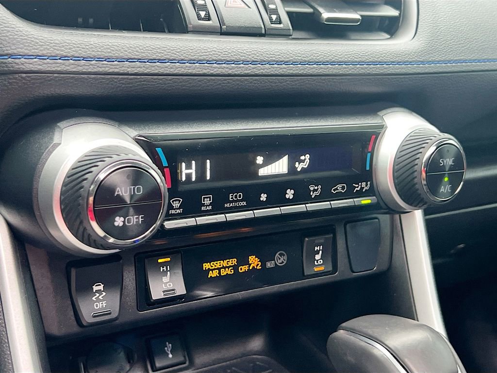 Used 2022 Toyota RAV4 XSE w/ XSE Grade Weather Package image 16