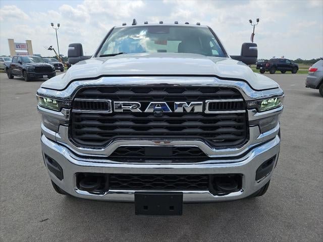 New 2026 RAM 5500 Tradesman AWD/4WD image 42
