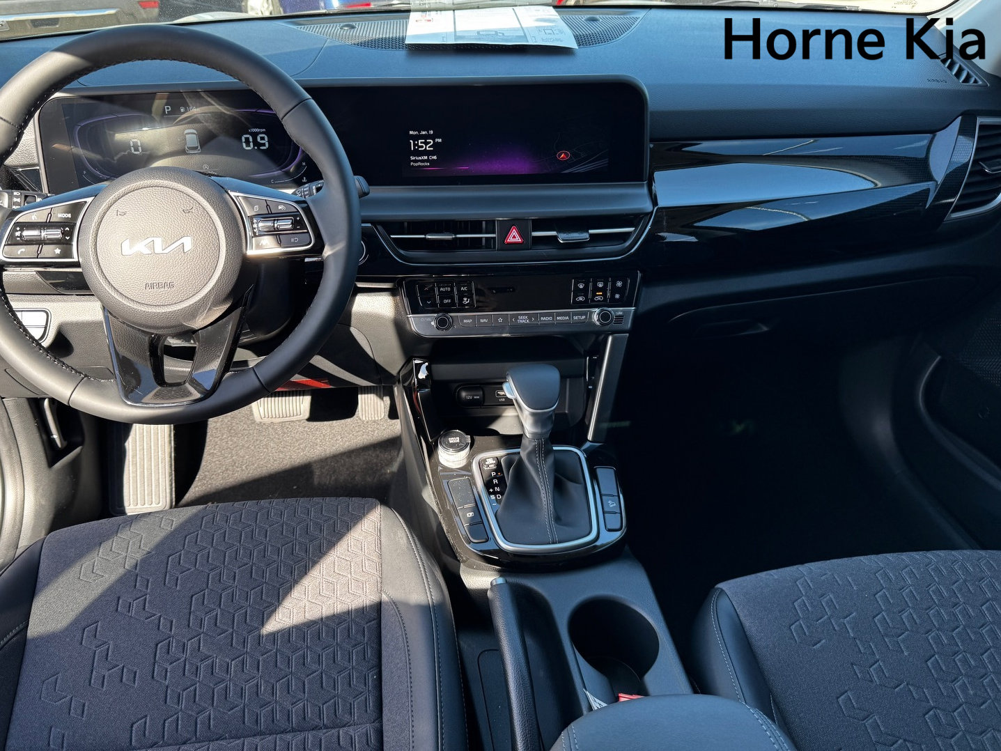 New 2026 Kia Seltos S image 13