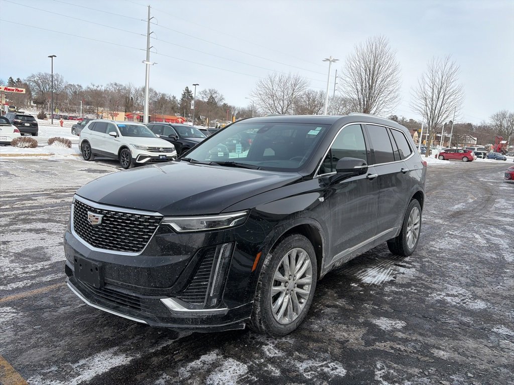 Used 2020 Cadillac XT6 Premium Luxury image 3