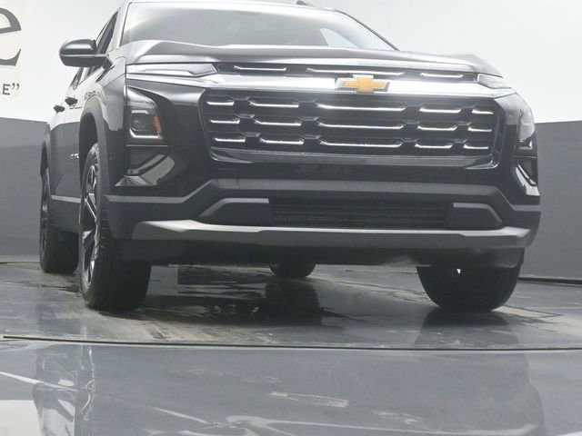 New 2026 Chevrolet Equinox LT image 3