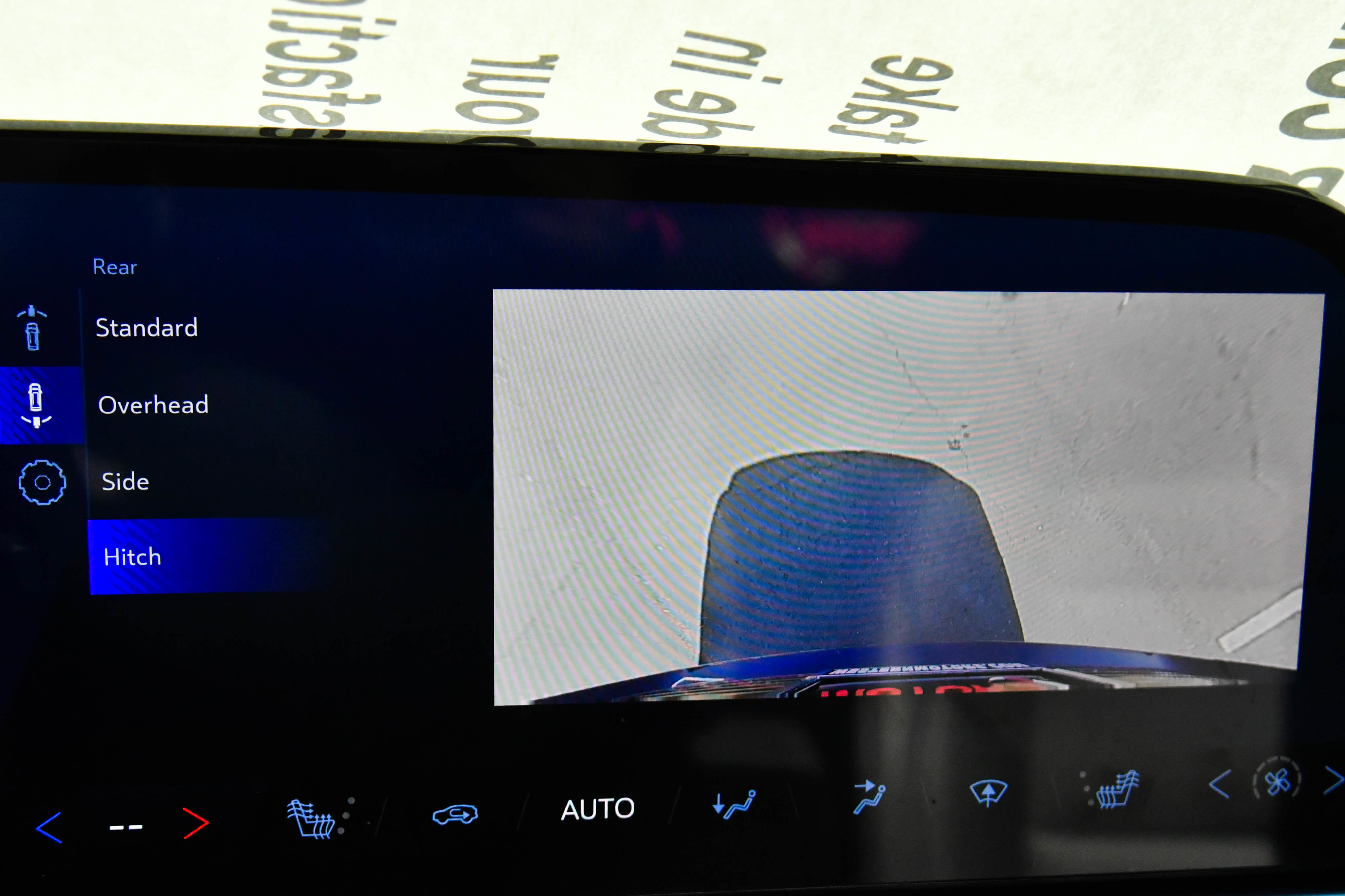 Used 2025 Chevrolet Equinox EV LT FWD image 22