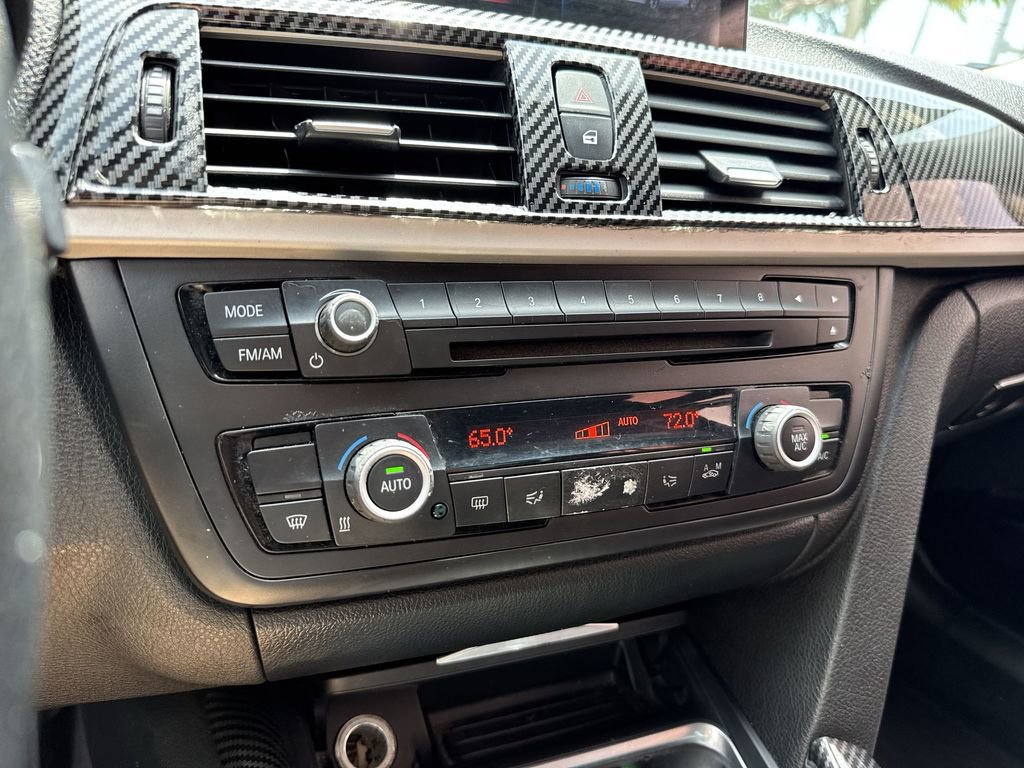 Used 2015 BMW 320i Sedan RWD image 50