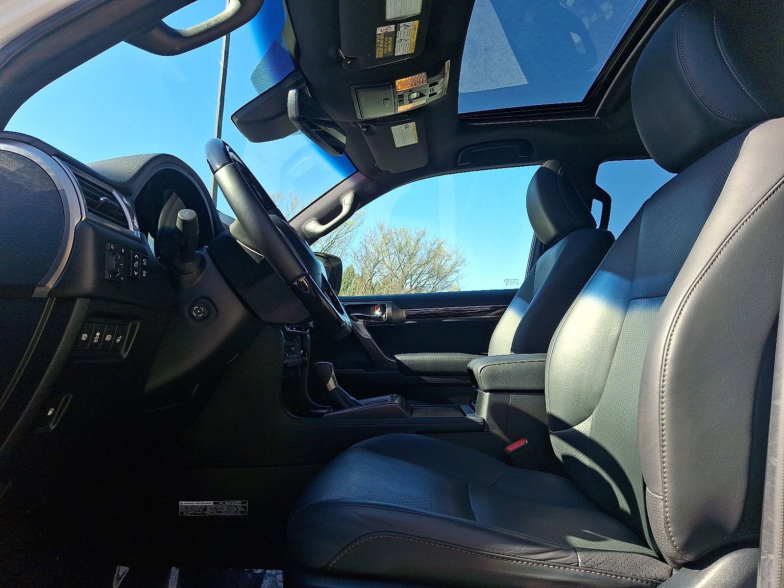 Used 2022 Lexus GX 460 Luxury w/ Sport Design Package image 13