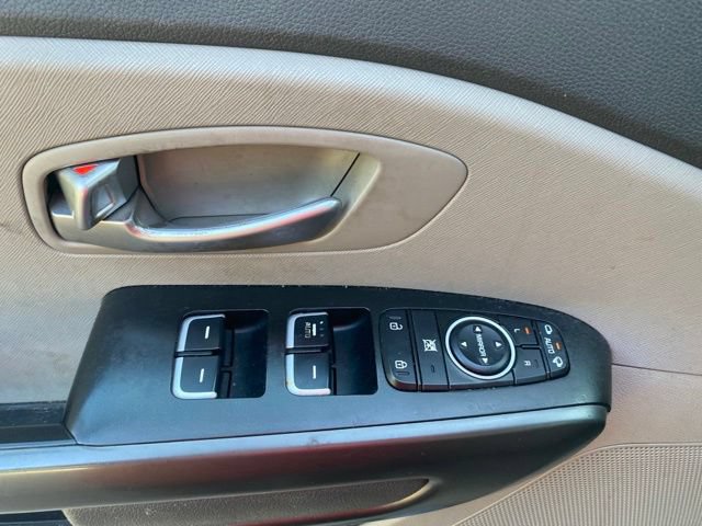 Used 2015 Kia Sedona LX w/ LX Convenience Package FWD image 21