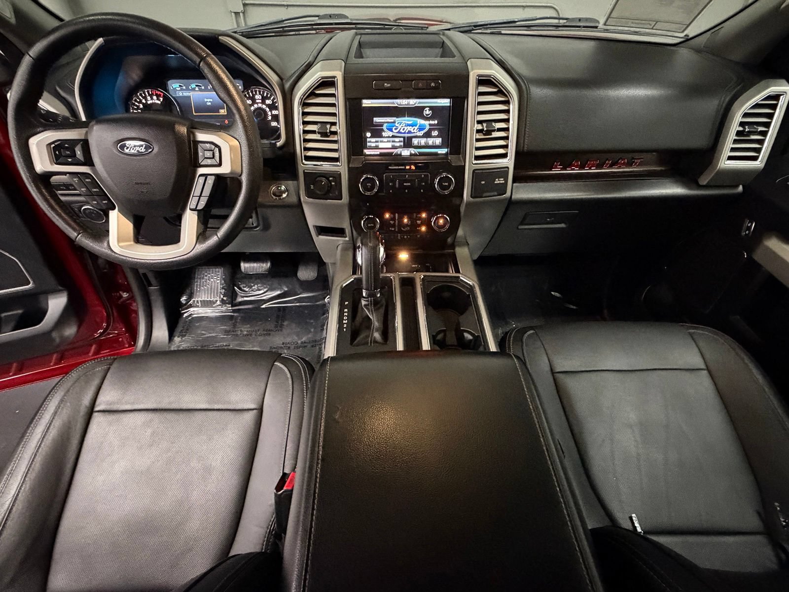 Used 2015 Ford F150 Lariat RWD image 36