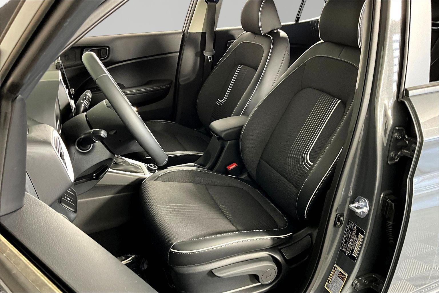 New 2026 Hyundai Venue SEL FWD image 16