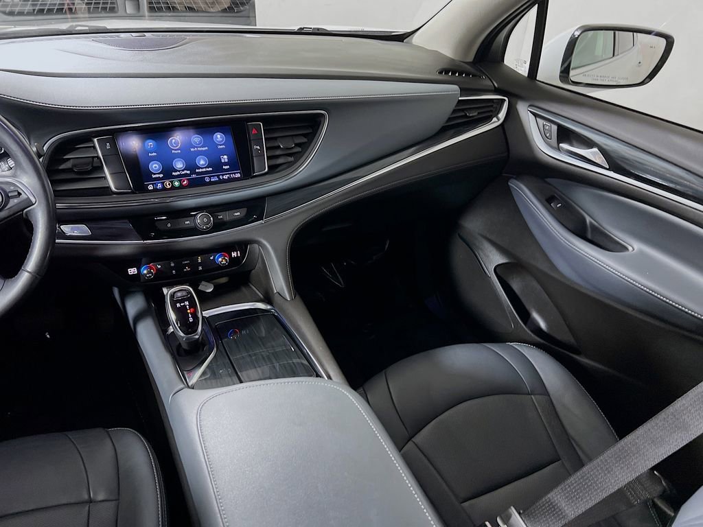 Used 2021 Buick Enclave Essence w/ LPO, Cargo Package image 20