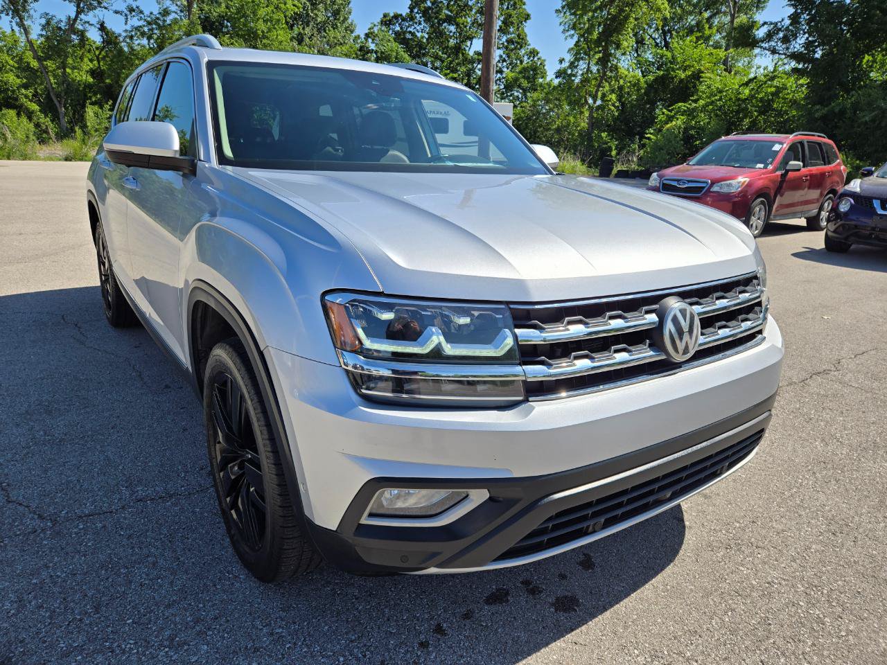 Used 2019 Volkswagen Atlas SEL Premium AWD/4WD image 3