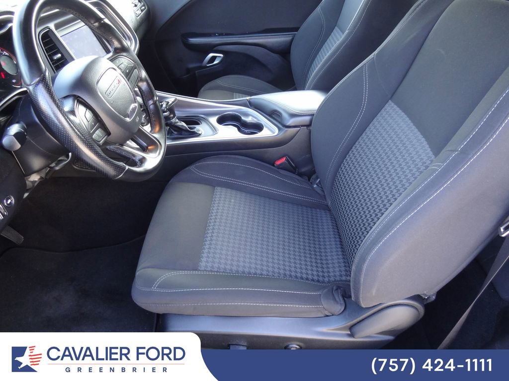 Used 2020 Dodge Challenger SXT w/ Blacktop Package RWD image 6