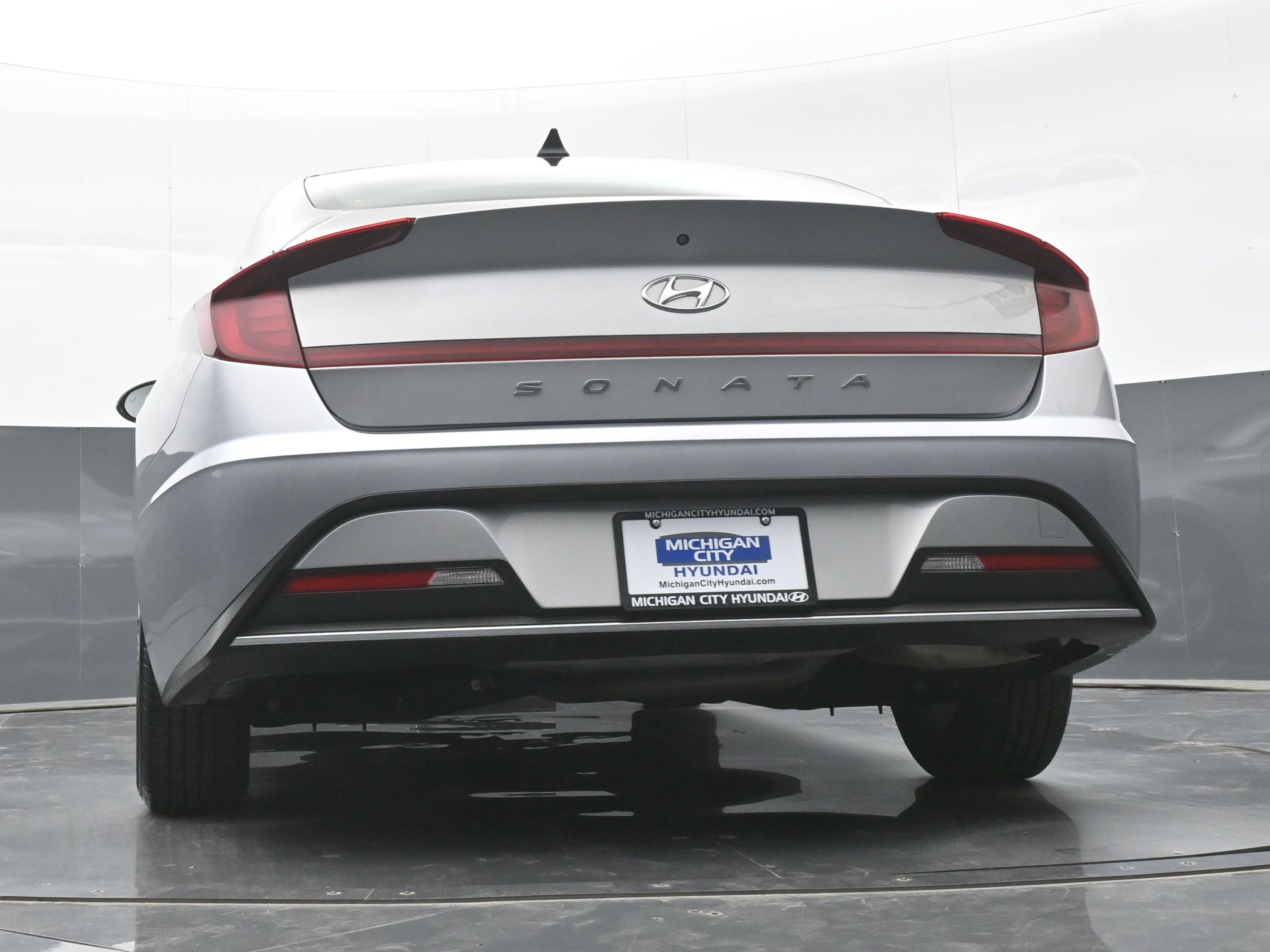 Certified 2023 Hyundai Sonata SE w/ Cargo Package FWD image 38