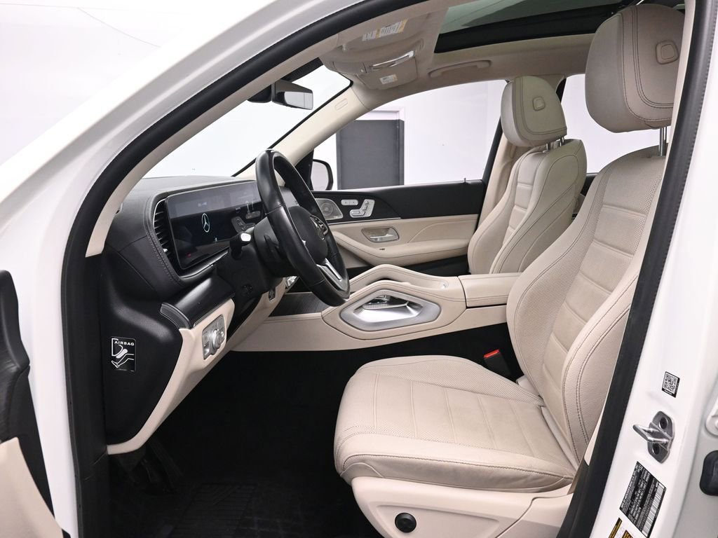 Used 2021 Mercedes-Benz GLS 450 4MATIC image 15