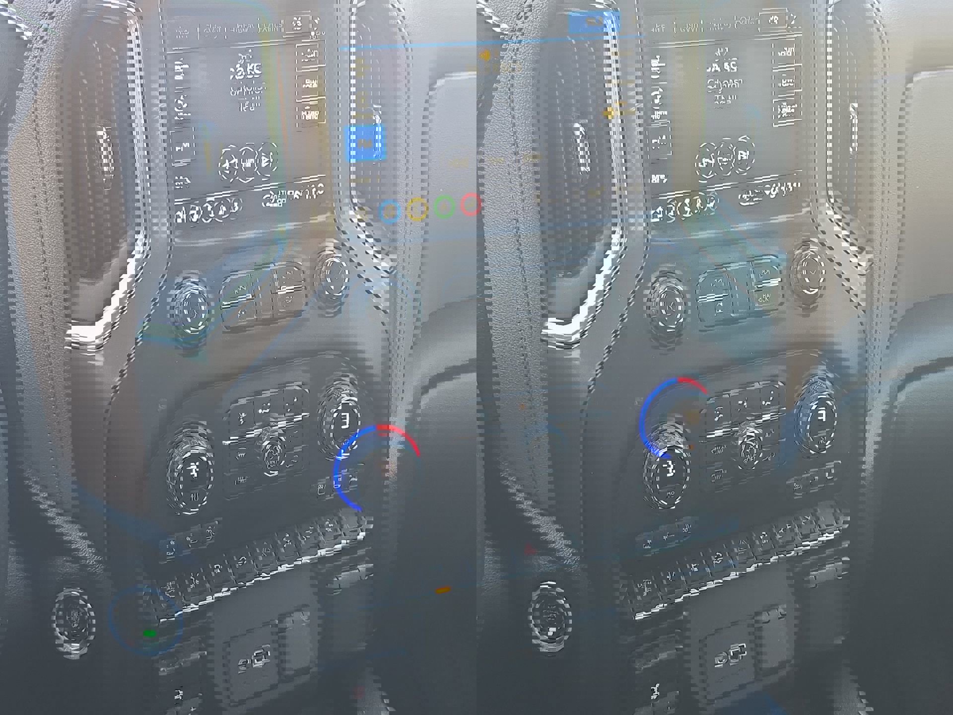 Used 2021 Chevrolet Silverado 3500 High Country w/ Technology Package image 17