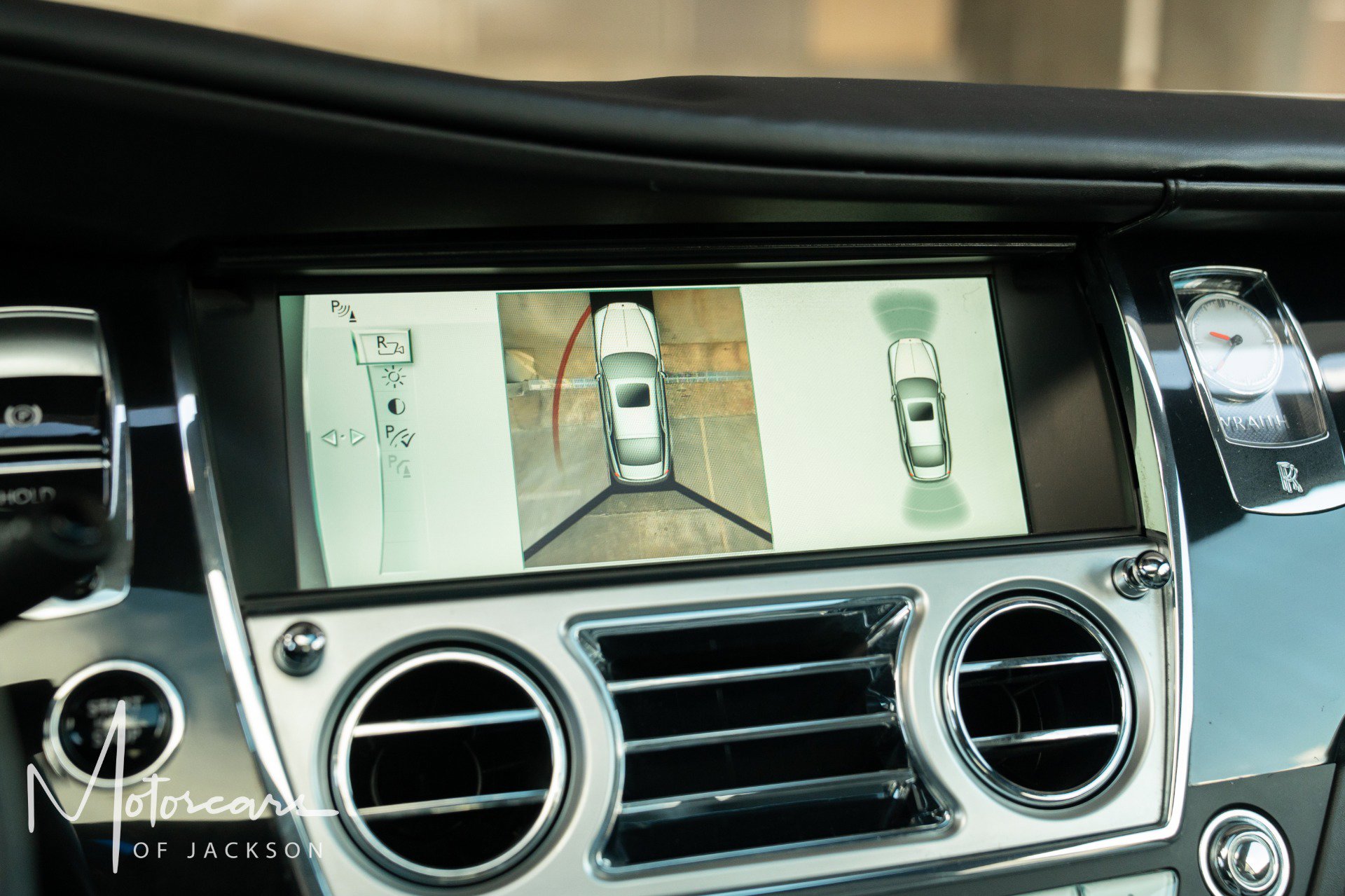 Used 2017 Rolls-Royce Wraith RWD image 33