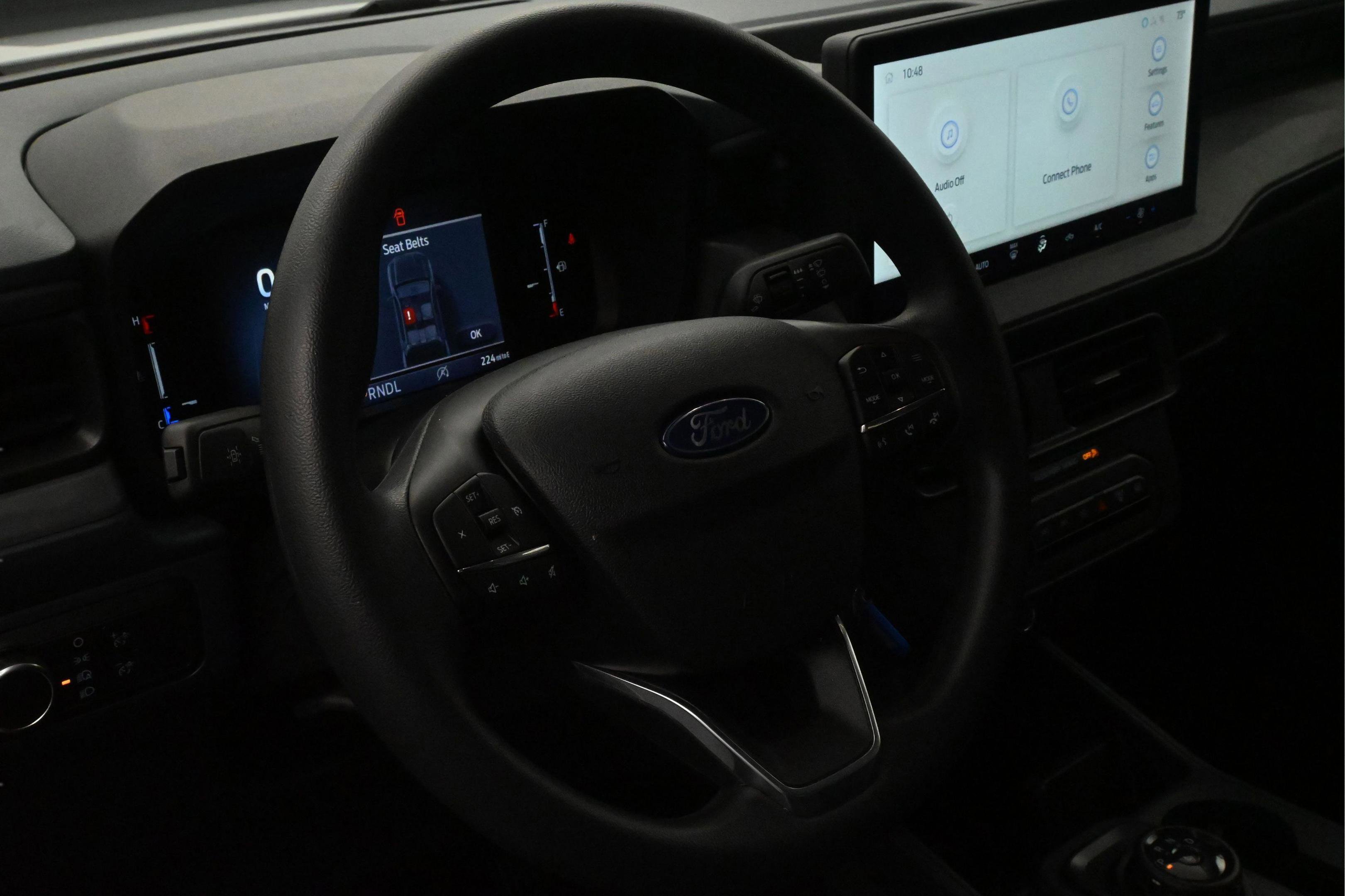 Used 2025 Ford Maverick XL w/ Equipment Group 102A AWD/4WD image 16