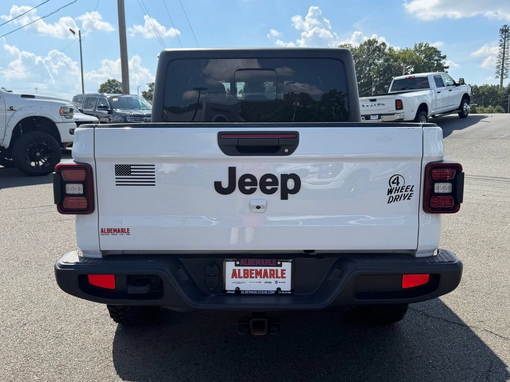 Used 2024 Jeep Gladiator Sport AWD/4WD image 4