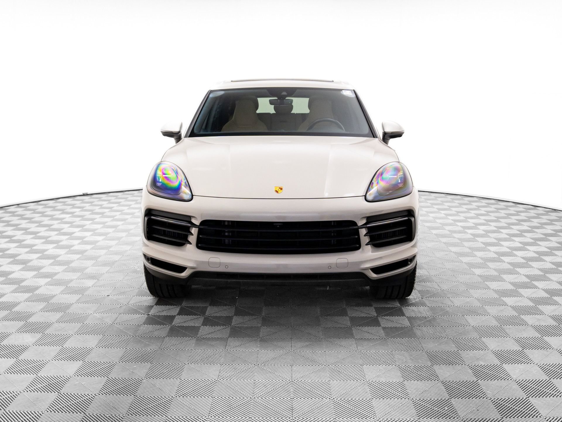 Certified 2023 Porsche Cayenne image 9
