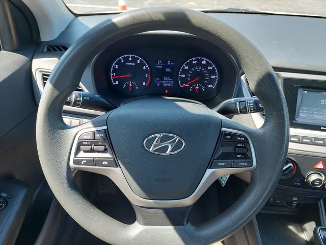 Used 2020 Hyundai Accent SE FWD image 18