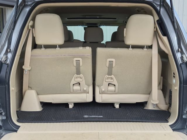 Used 2020 Lexus LX 570 4WD w/ Luxury Package image 34
