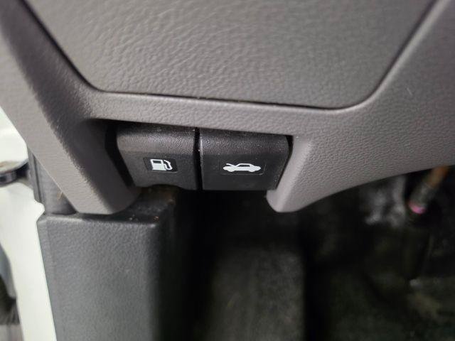 Used 2016 Chevrolet City Express LT FWD image 14