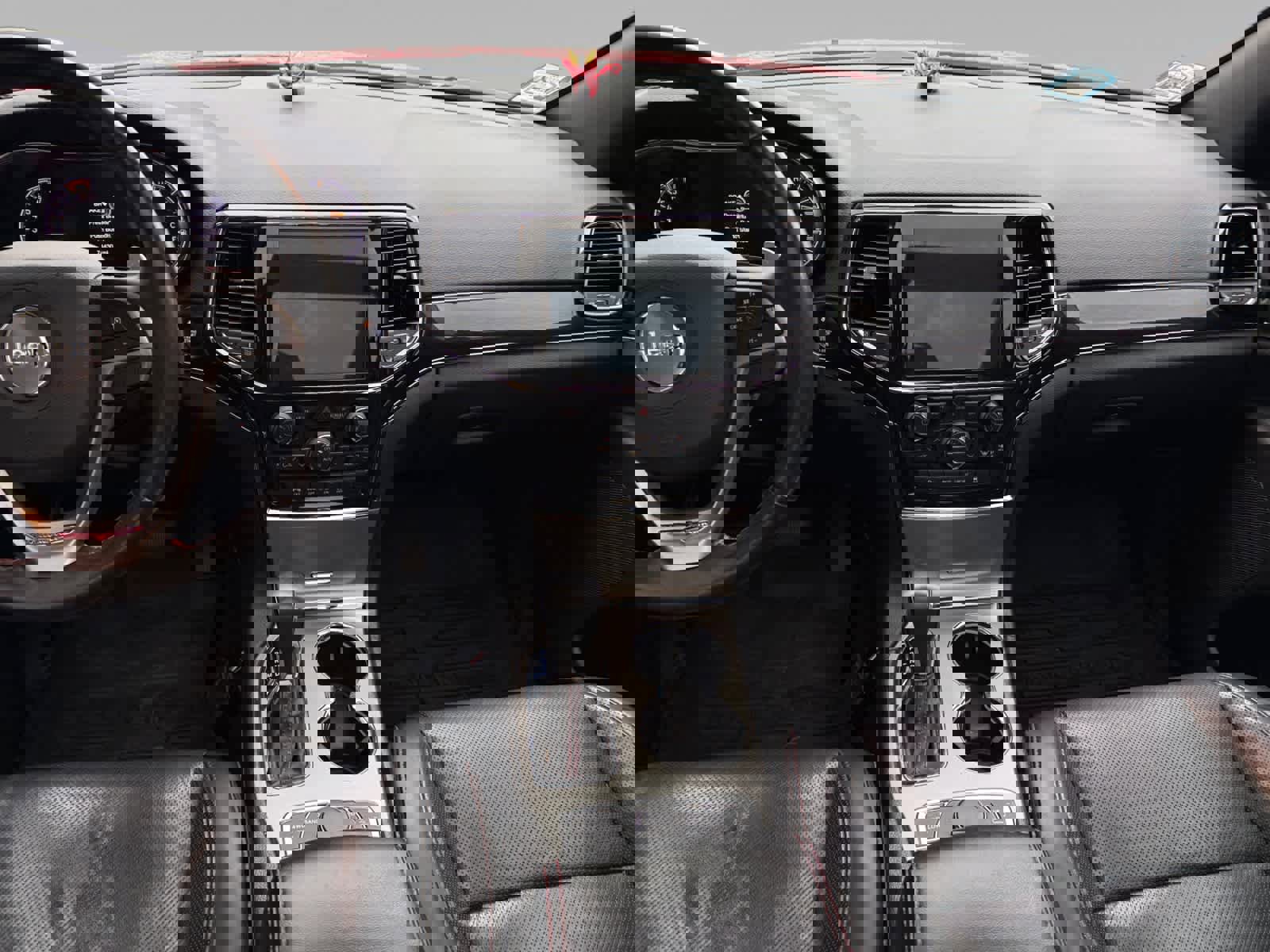 Used 2021 Jeep Grand Cherokee Trailhawk w/ Trailhawk Luxury Group image 11