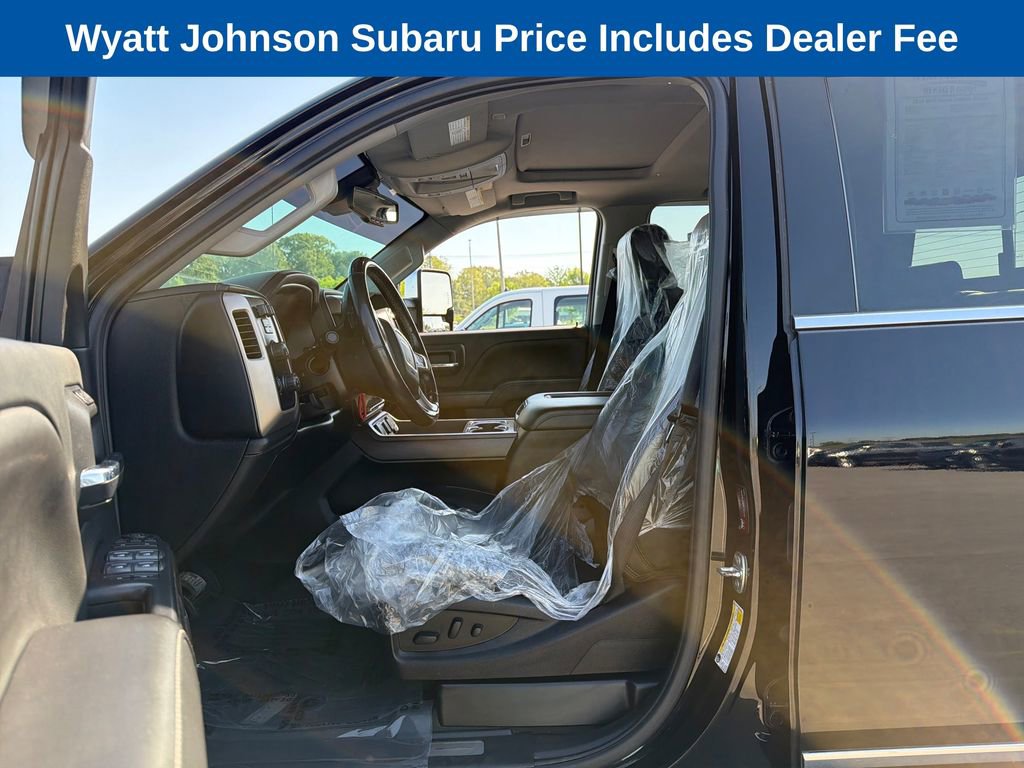 Used 2019 GMC Sierra 2500 Denali w/ Duramax Plus Package AWD/4WD image 15