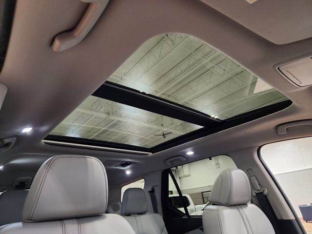 Used 2024 Honda Pilot Touring image 36
