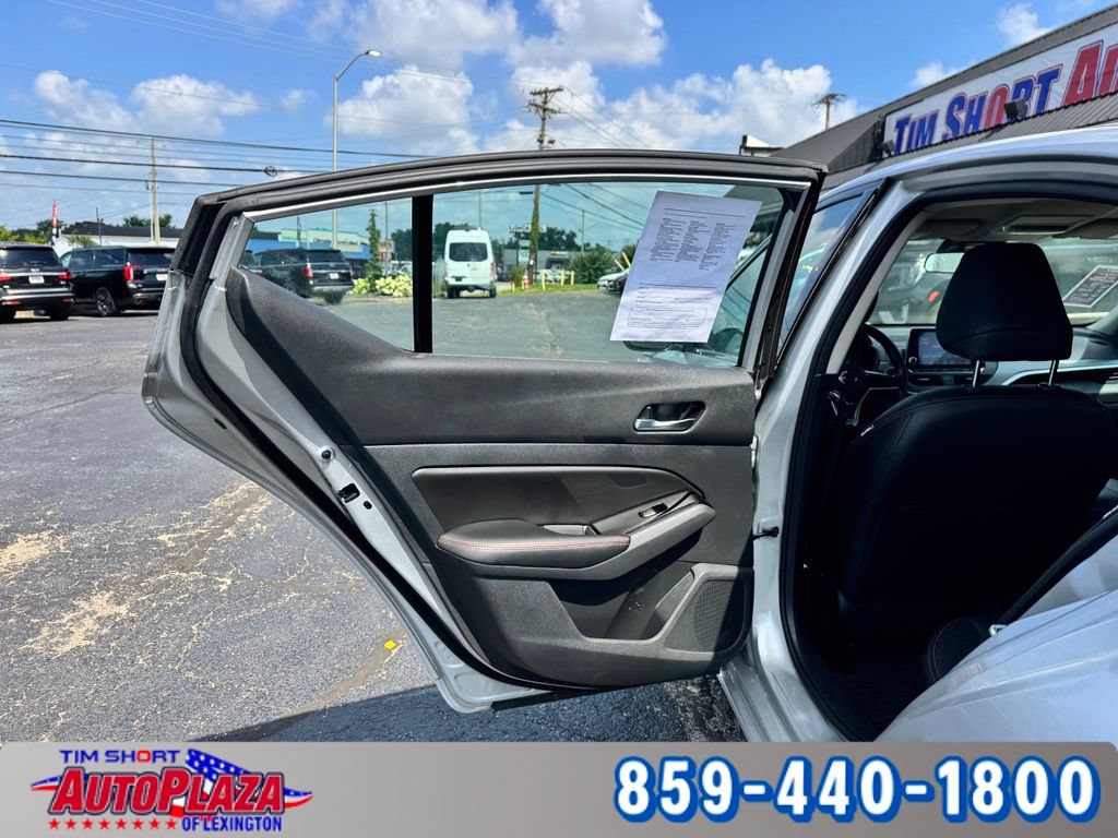 Used 2023 Nissan Altima 2.5 SR FWD image 45