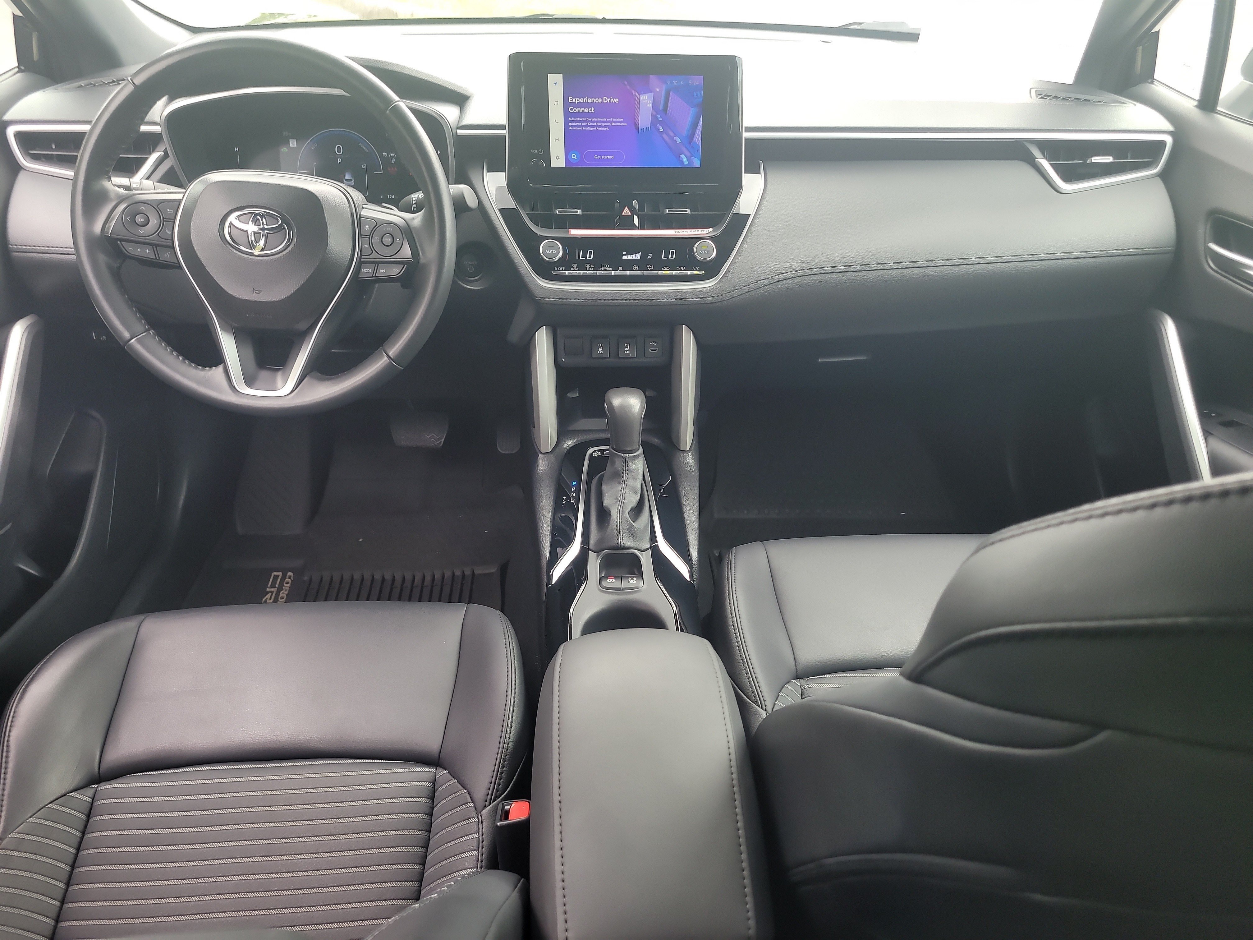 Certified 2024 Toyota Corolla Cross AWD Hybrid w/ Convenience Package image 16