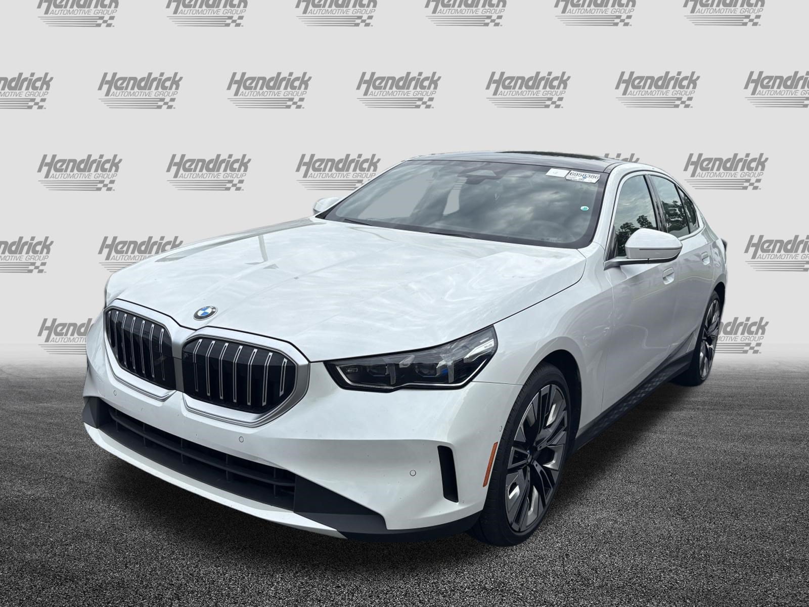 Used 2026 BMW 540i xDrive AWD/4WD image 6