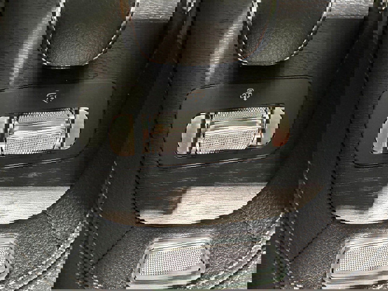 Used 2025 Mercedes-Benz GLE 580 4MATIC image 30