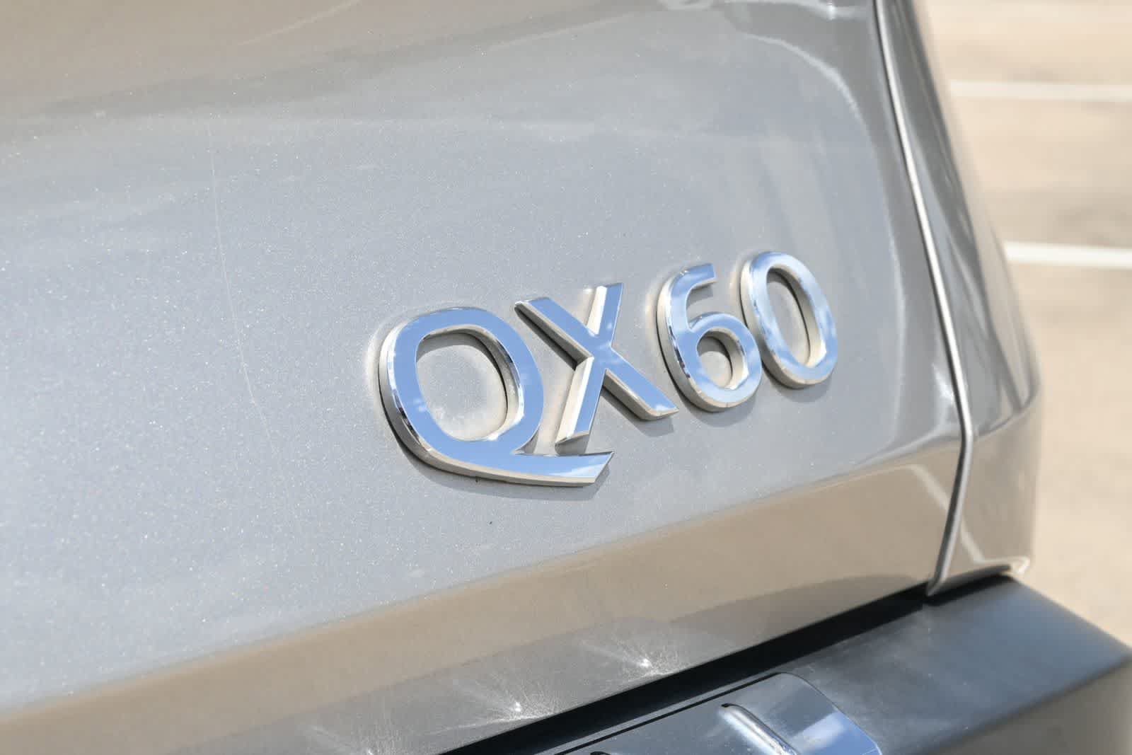 Used 2023 INFINITI QX60 Sensory w/ Cargo Package AWD/4WD image 19
