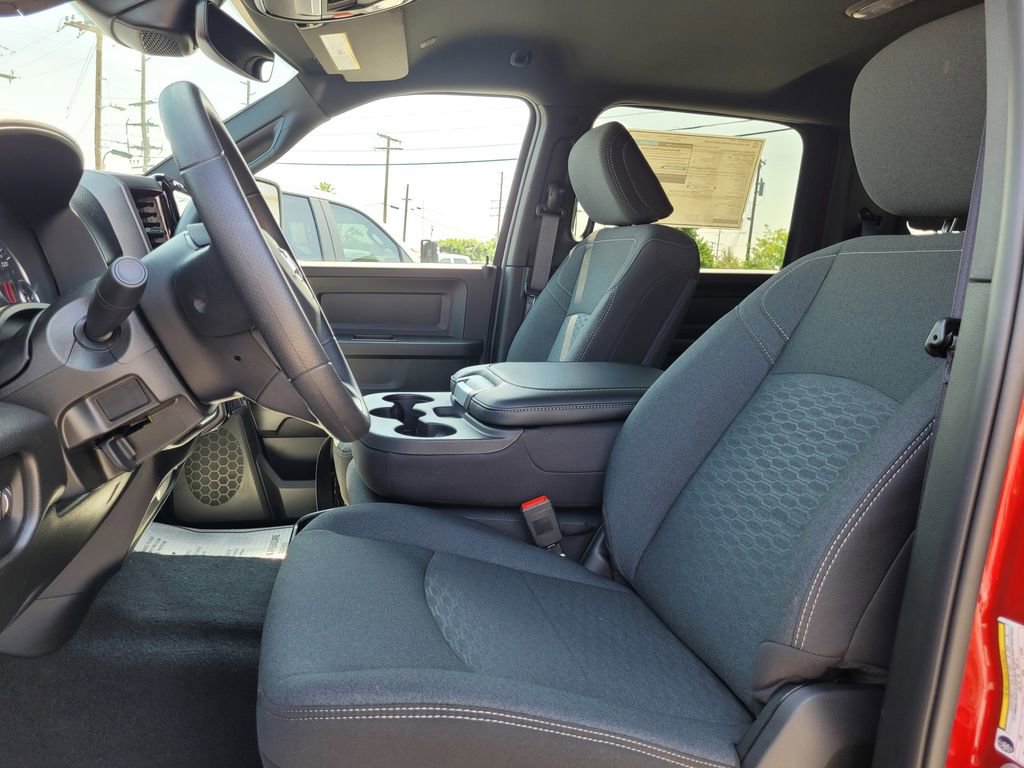 New 2026 RAM 2500 Tradesman AWD/4WD image 11