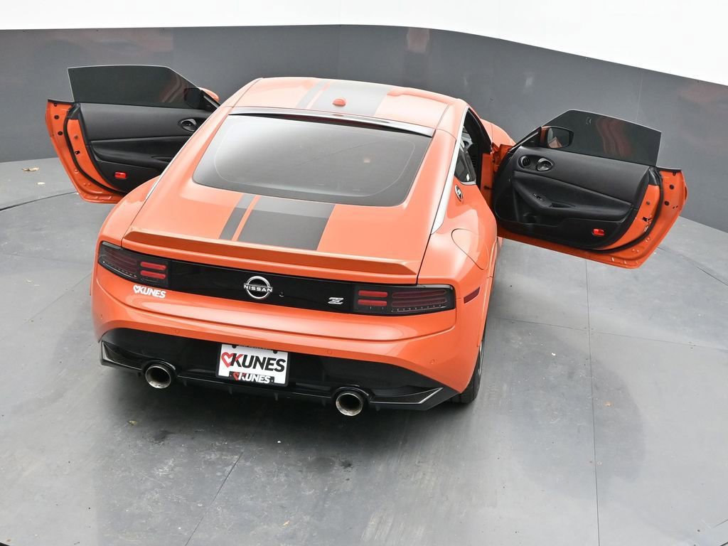 Used 2024 Nissan Z Performance w/ Heritage Edition RWD image 70