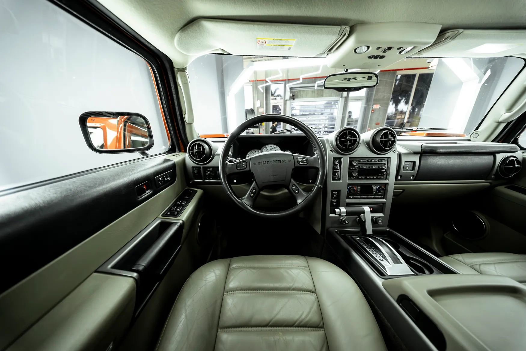 Used 2003 HUMMER H2 w/ Preferred Equipment Group AWD/4WD image 12