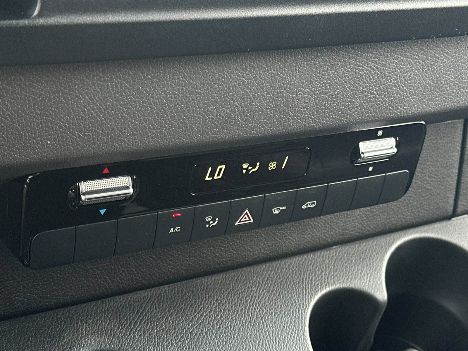 New 2025 Mercedes-Benz Sprinter 2500 image 21
