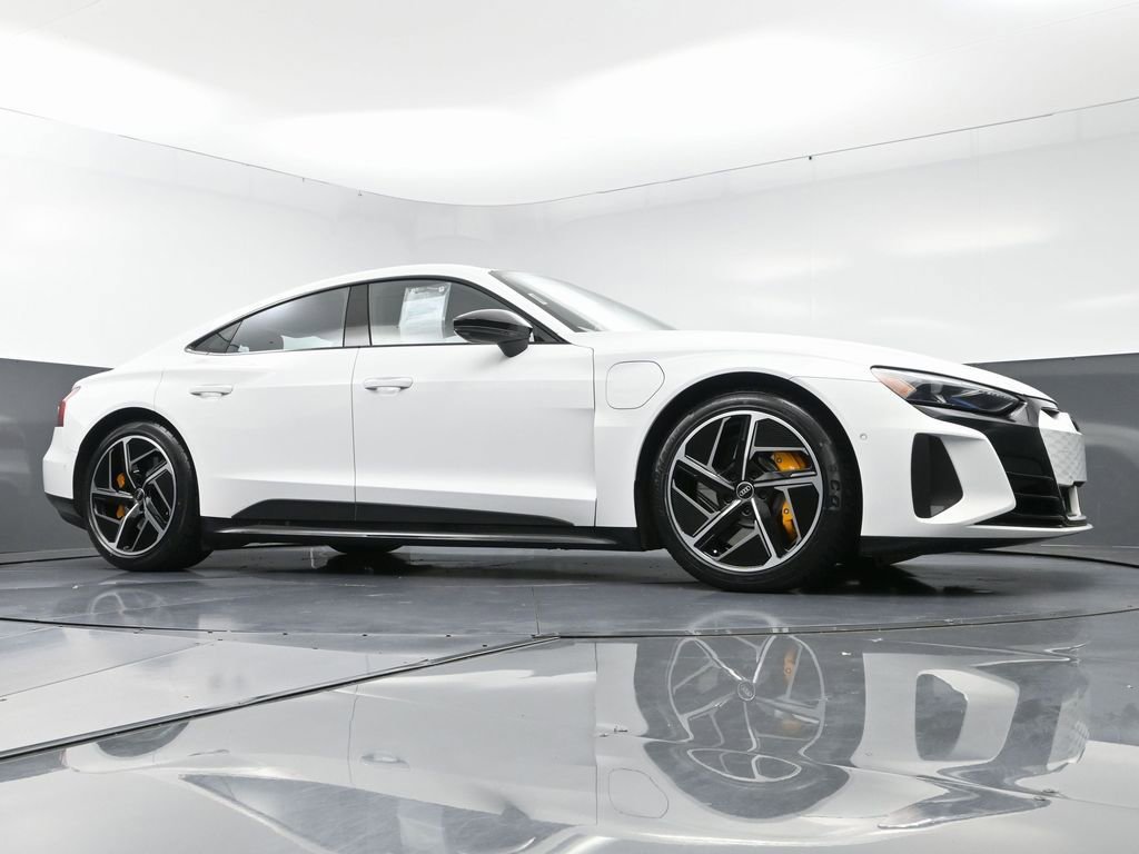 Used 2023 Audi RS e-tron GT w/ Carbon Performance Package image 50