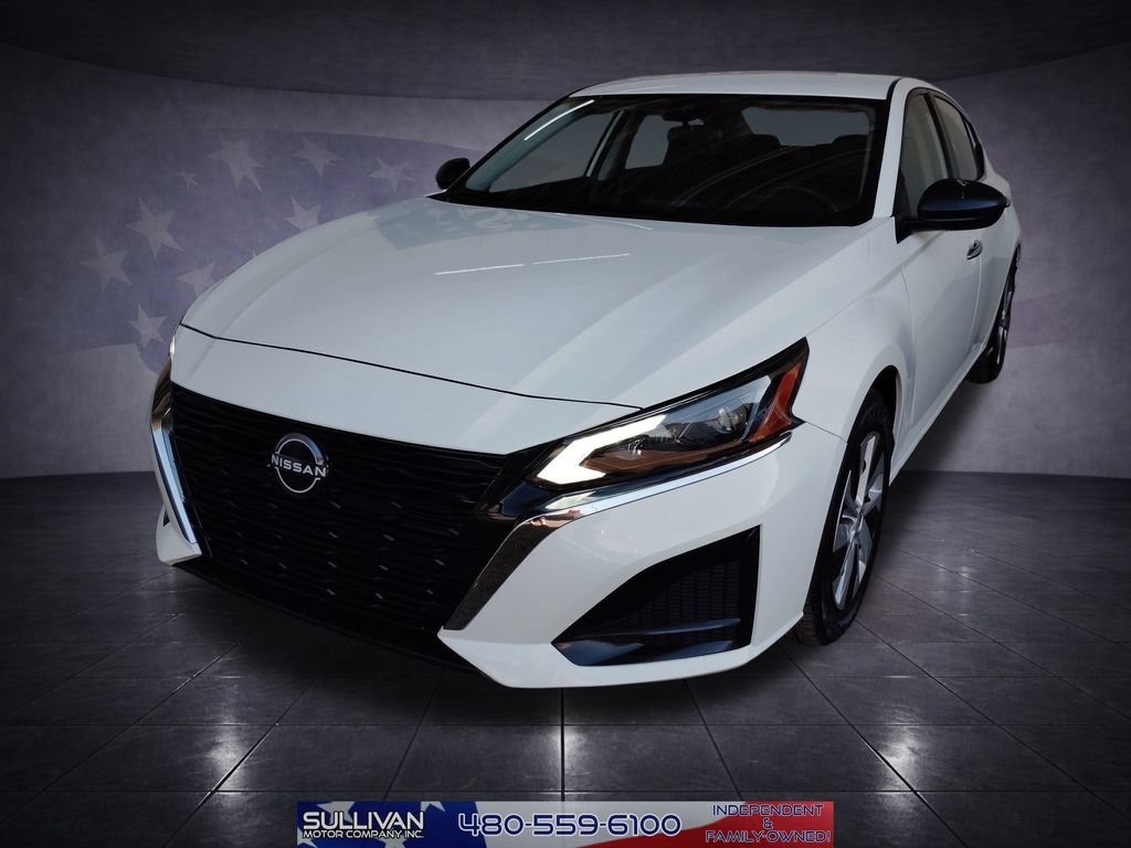 Used 2024 Nissan Altima 2.5 S FWD image 1