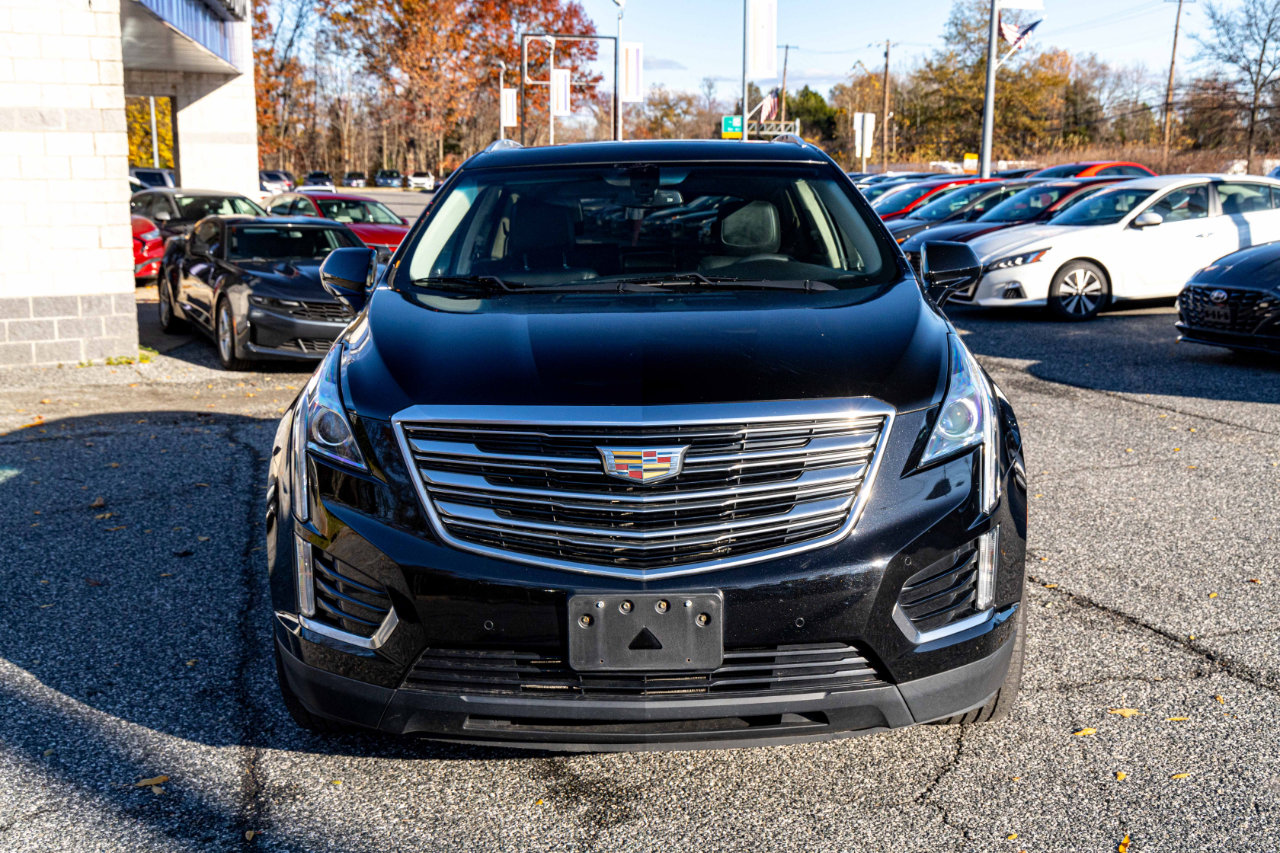 Used 2017 Cadillac XT5 Luxury image 2