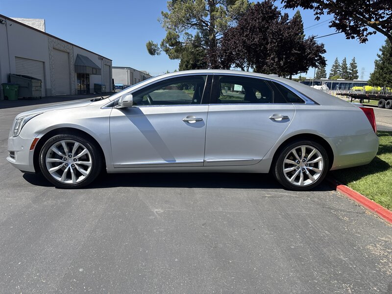 Used 2016 Cadillac XTS Luxury FWD image 8