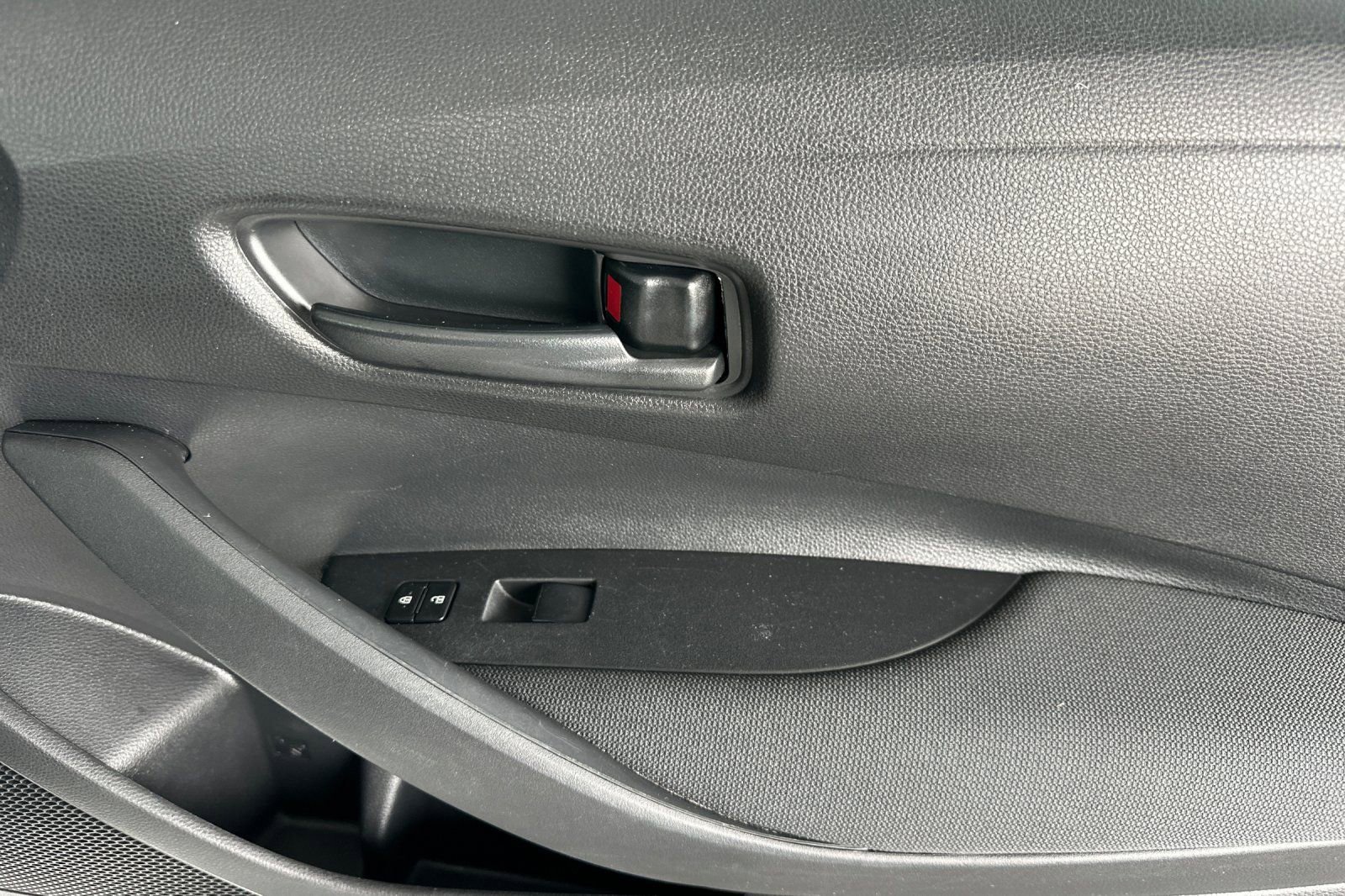 Certified 2022 Toyota Corolla LE image 21