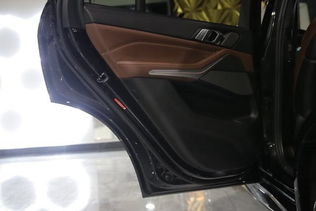 Used 2021 BMW X5 M50i w/ Executive Package AWD/4WD image 24