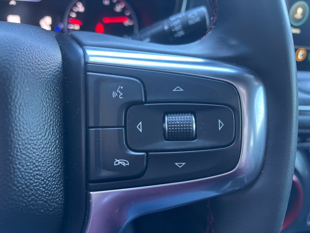 Used 2025 Chevrolet Blazer RS image 17