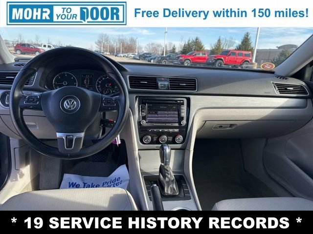 Used 2014 Volkswagen Passat TDI SE image 32