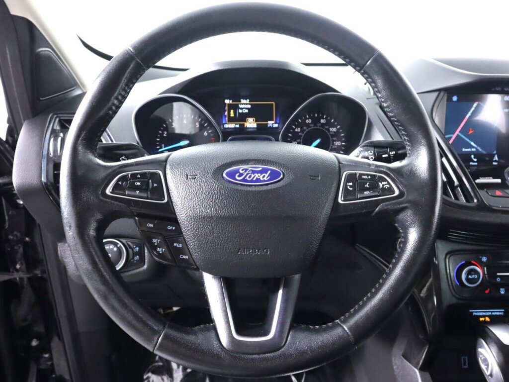 Used 2019 Ford Escape Titanium AWD/4WD image 11