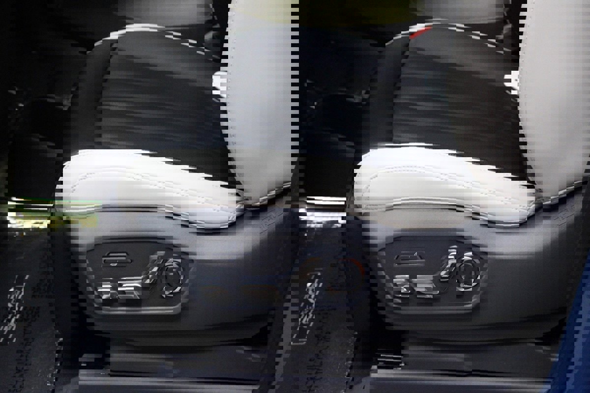 Used 2024 Kia EV9 GT-Line image 43