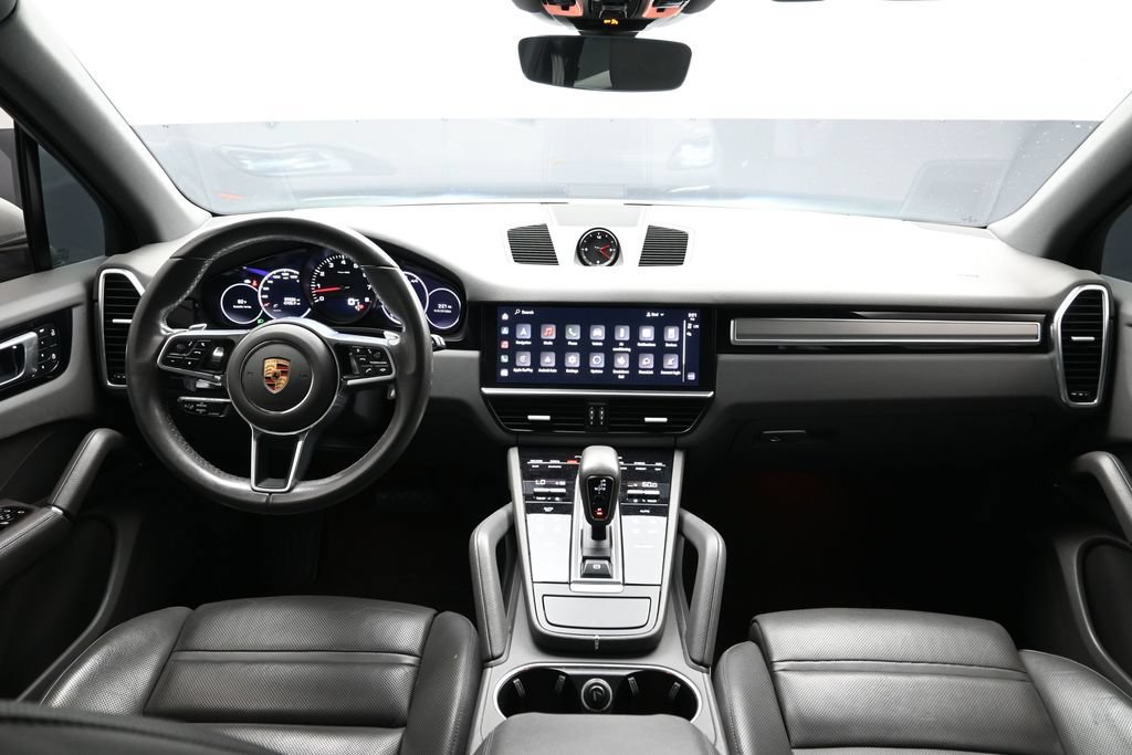 Certified 2023 Porsche Cayenne Platinum Edition AWD/4WD image 19