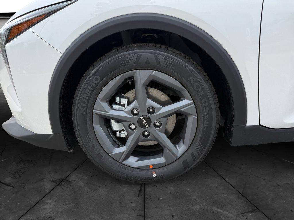 New 2026 Kia K4 FWD image 14