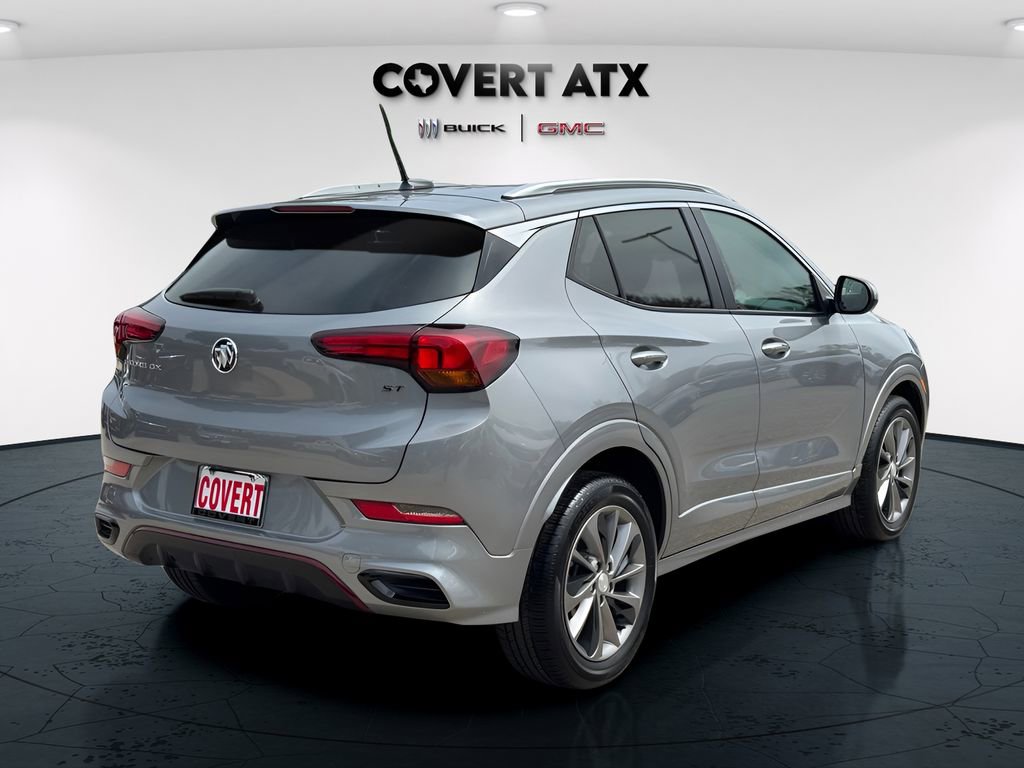 Used 2023 Buick Encore GX Select w/ Sport Touring Package FWD image 7